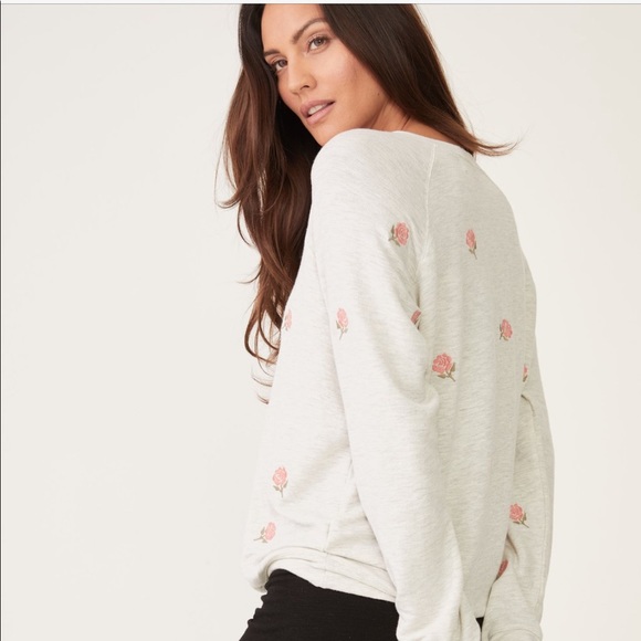 Free People X Monrow Rose Embroidered Raglan Ash Grey Sweater NWT M - Picture 4 of 4